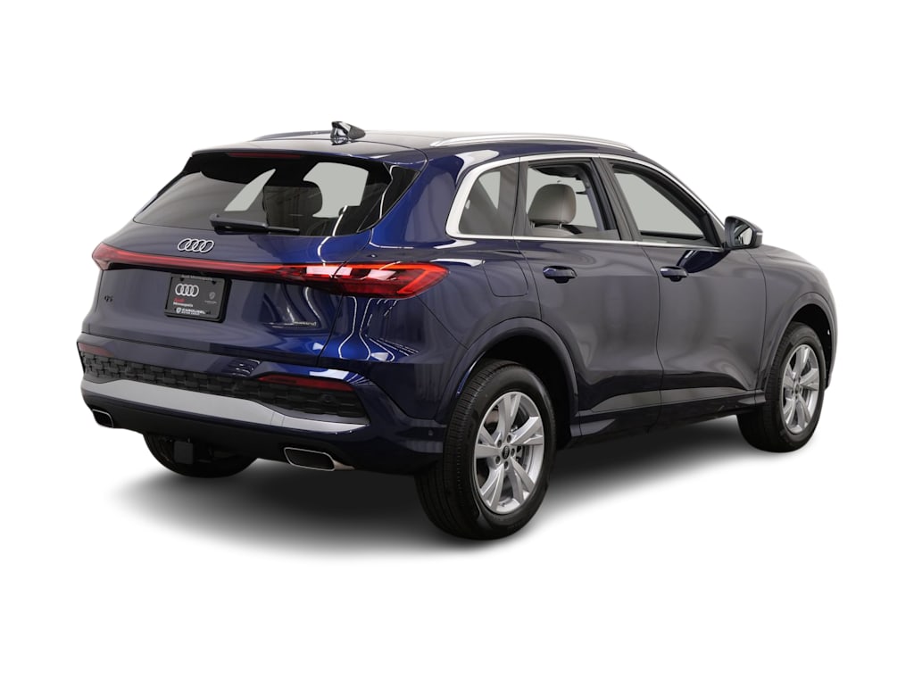 Thumbnail: 2026 Audi Q5 - 8
