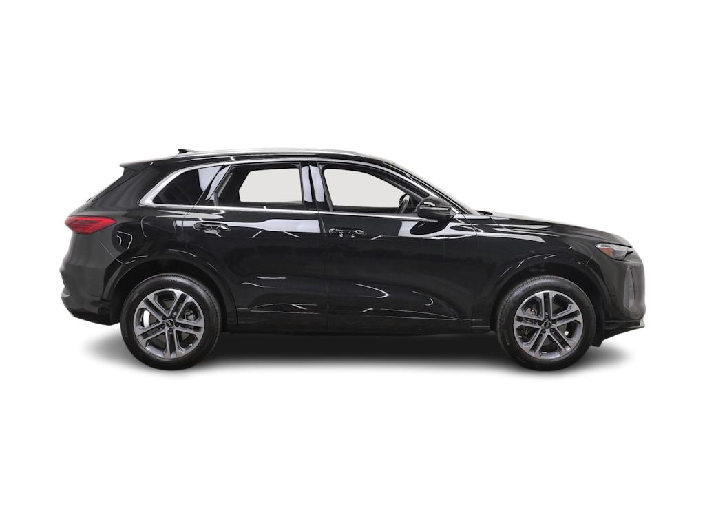 Thumbnail: 2025 Audi Q5 - 13