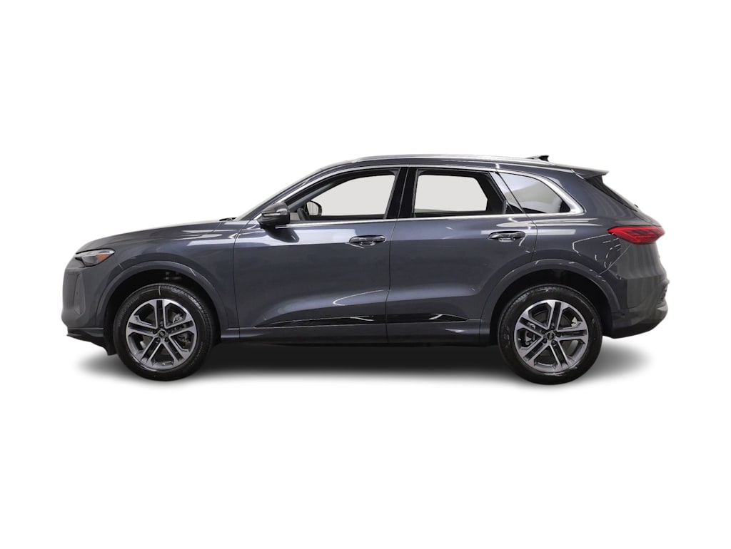 Thumbnail: 2026 Audi Q5 - 3