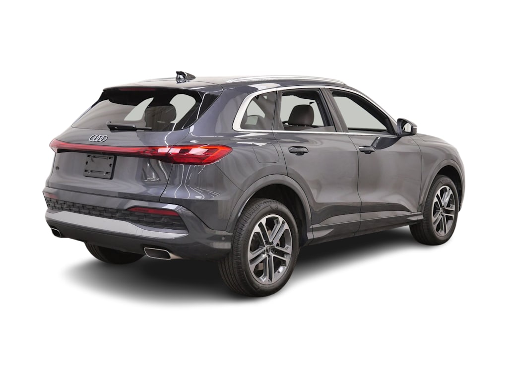 Thumbnail: 2025 Audi Q5 - 13