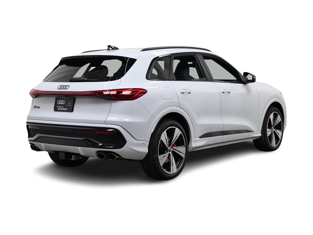 Thumbnail: 2026 Audi SQ5 - 8