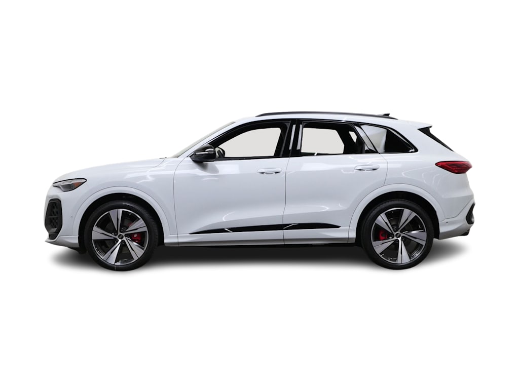 Thumbnail: 2026 Audi SQ5 - 3