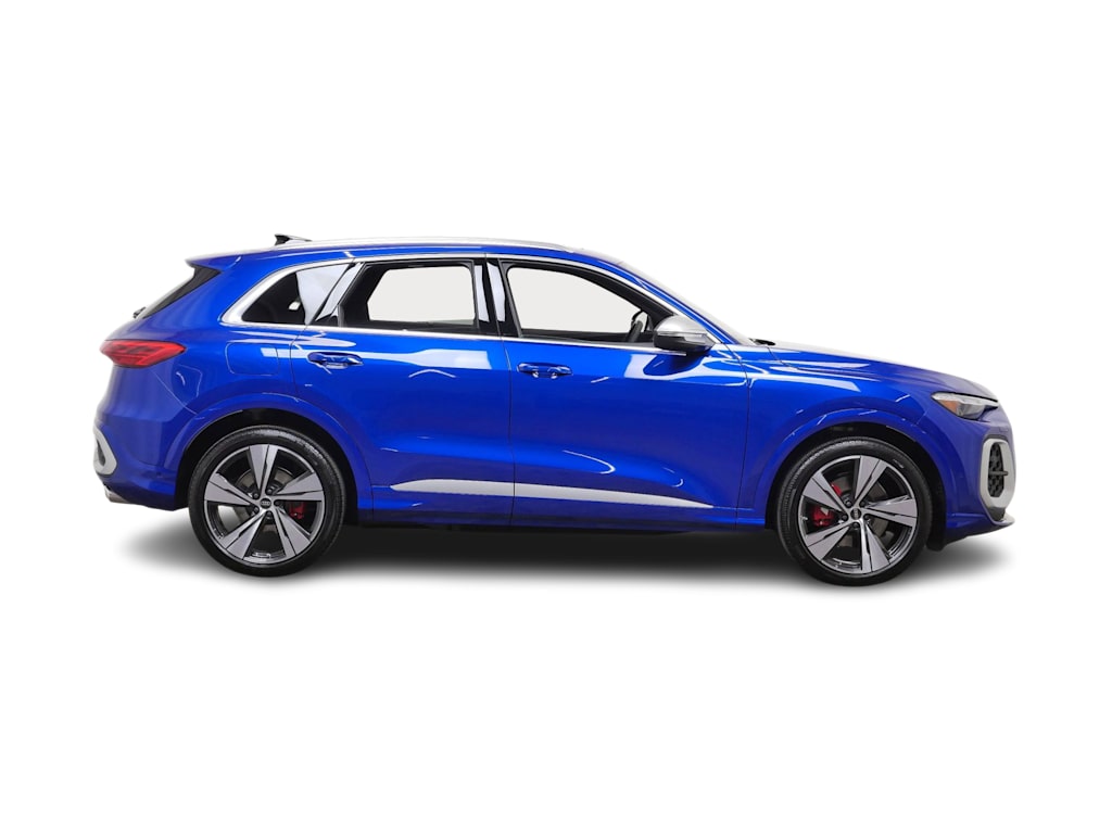 Thumbnail: 2026 Audi SQ5 - 10