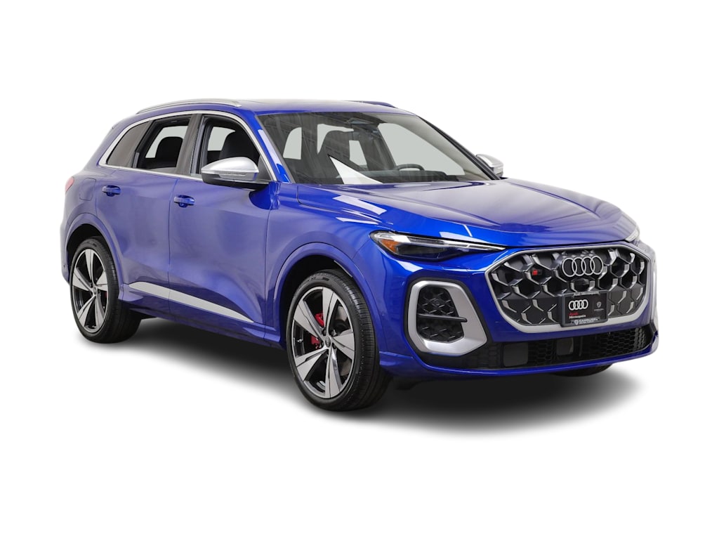 Thumbnail: 2026 Audi SQ5 - 11