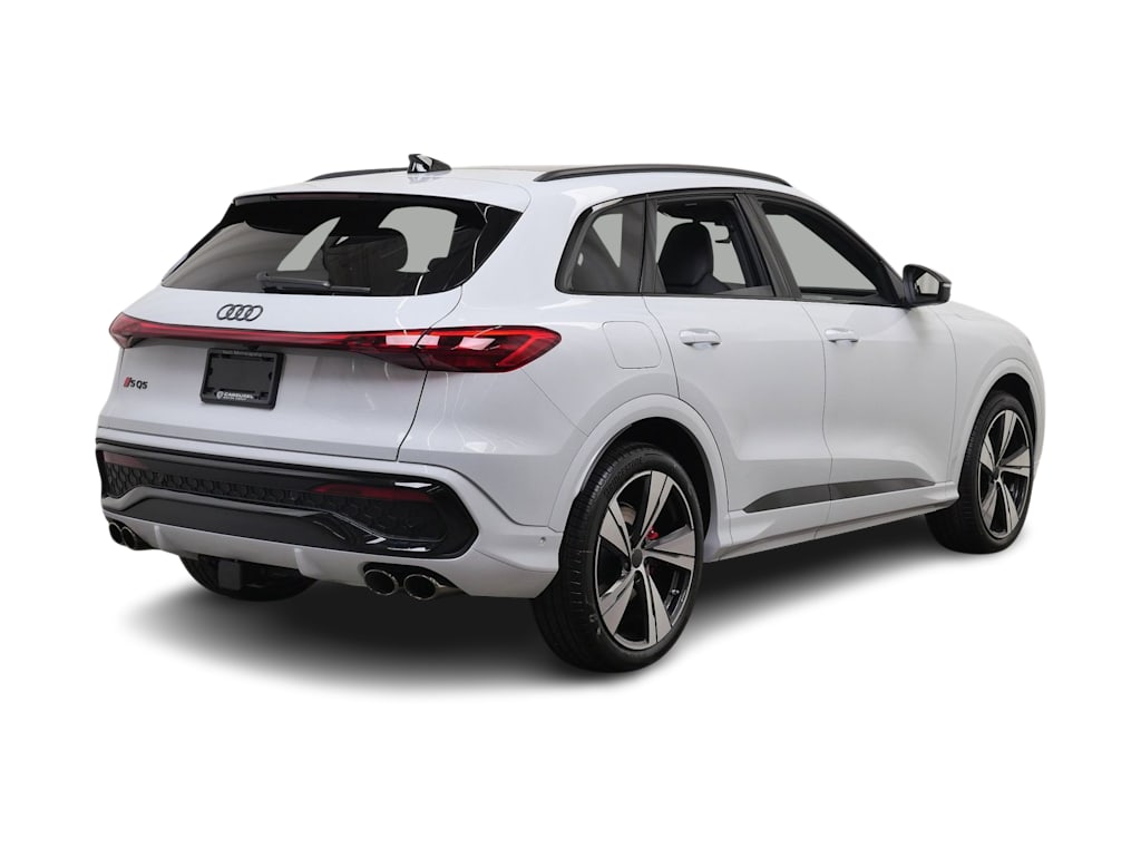 Thumbnail: 2026 Audi SQ5 - 8