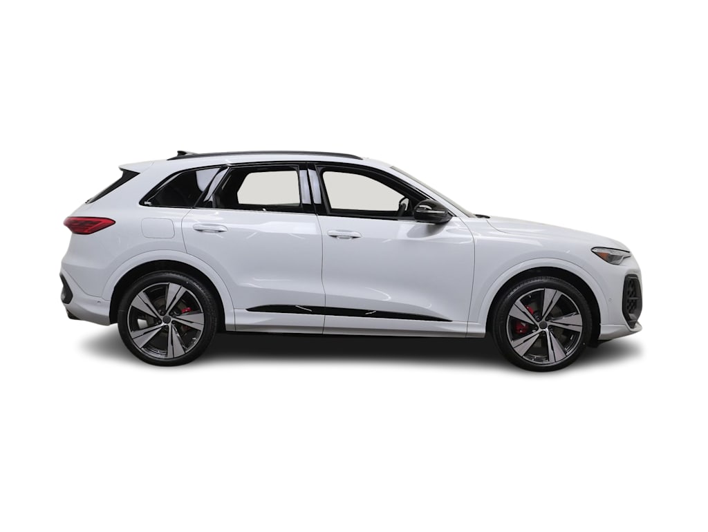 Thumbnail: 2026 Audi SQ5 - 9