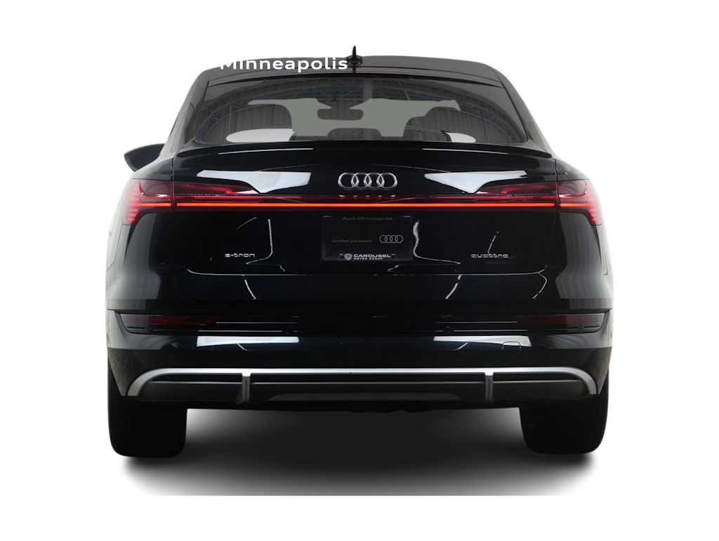 Thumbnail: 2023 Audi e-tron - 5