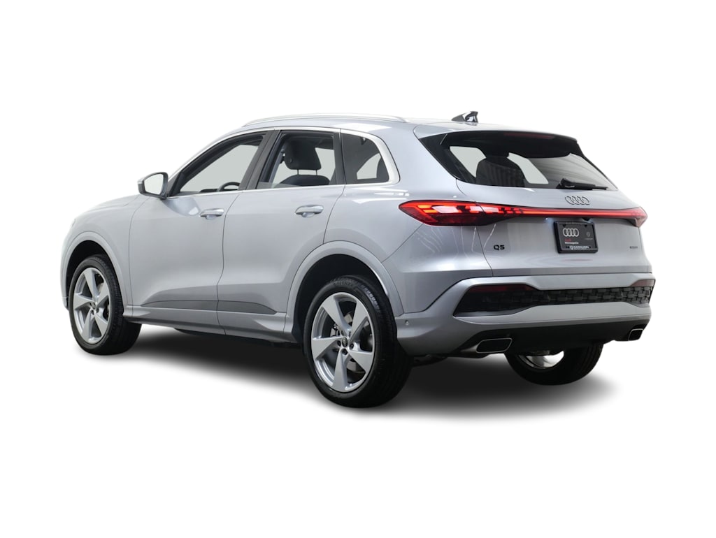 Thumbnail: 2025 Audi Q5 - 4