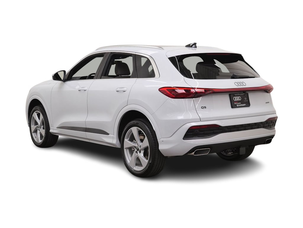 Thumbnail: 2026 Audi Q5 - 4