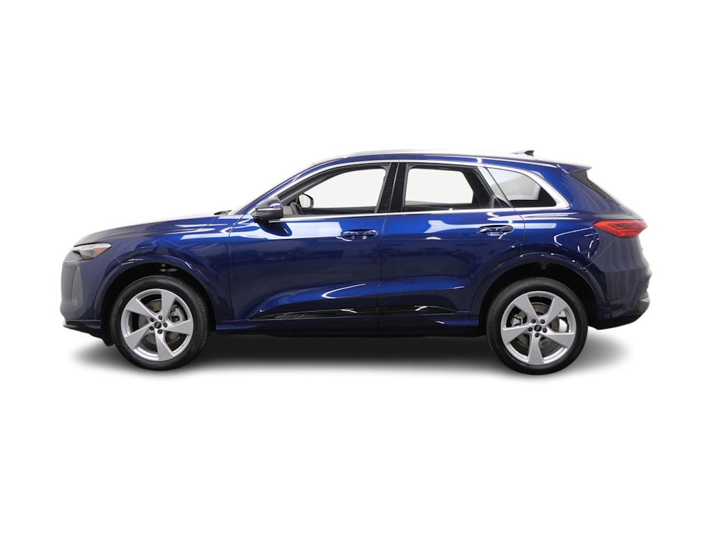 Thumbnail: 2025 Audi Q5 - 3
