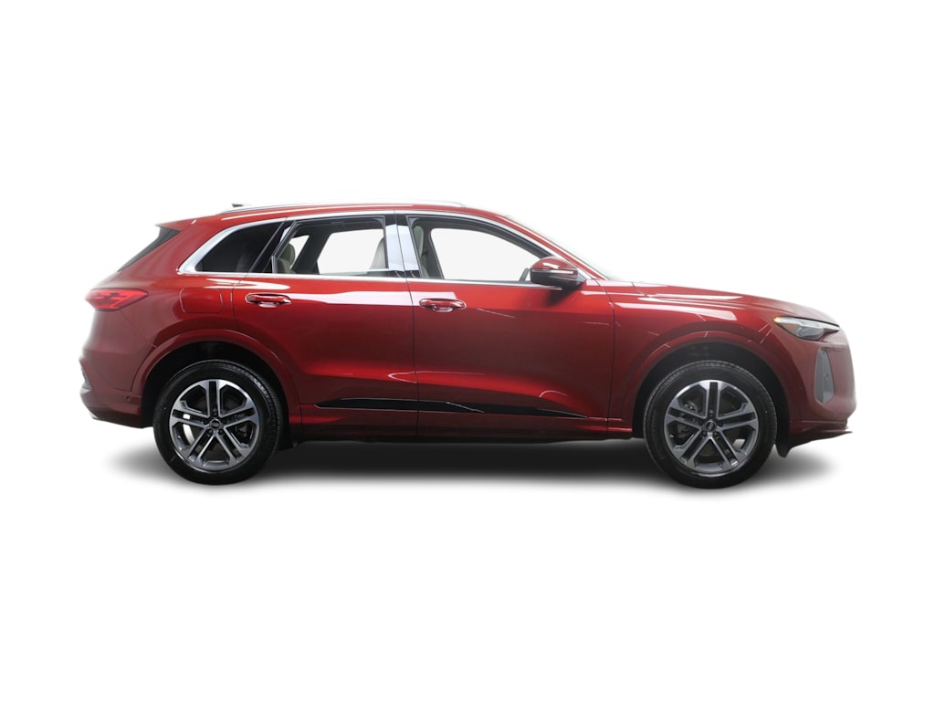 Thumbnail: 2026 Audi Q5 - 10