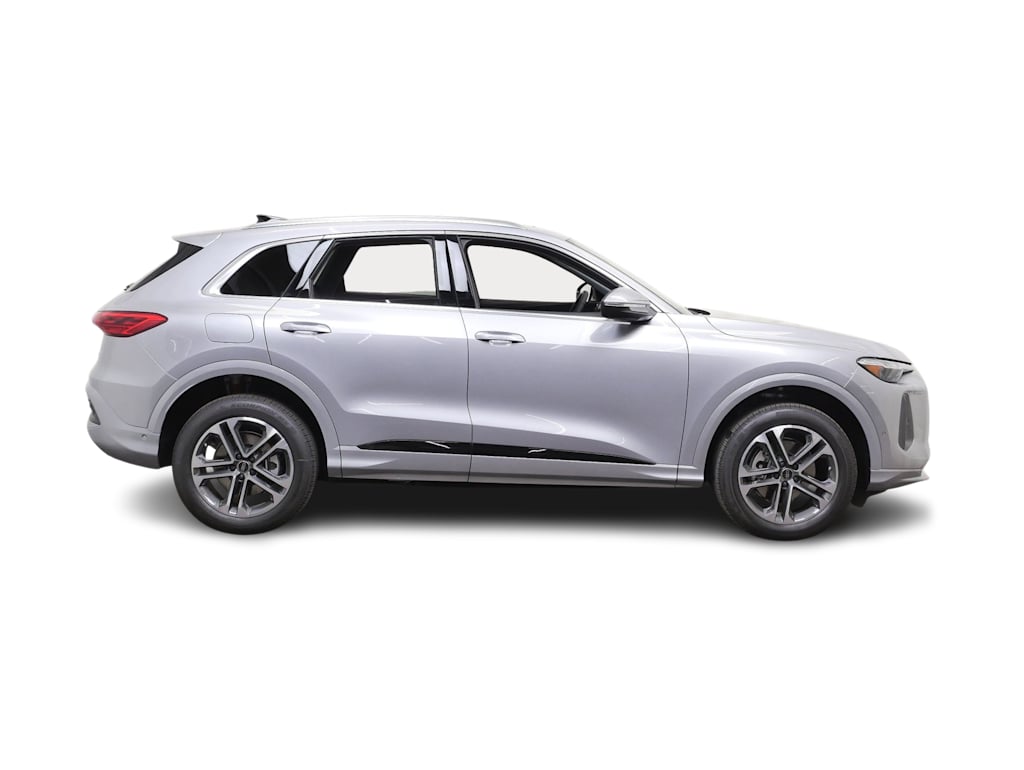 Thumbnail: 2026 Audi Q5 - 10
