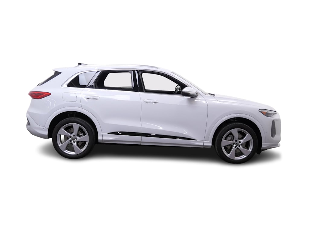 Thumbnail: 2025 Audi Q5 - 12
