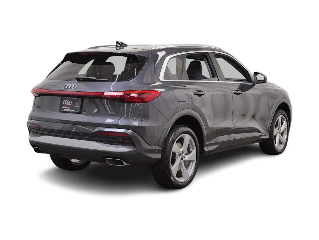 Thumbnail: 2025 Audi Q5 - 13