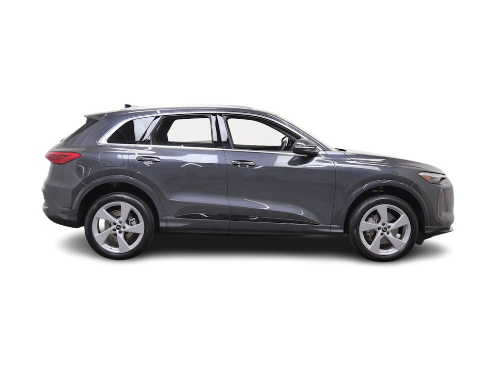 Thumbnail: 2025 Audi Q5 - 14