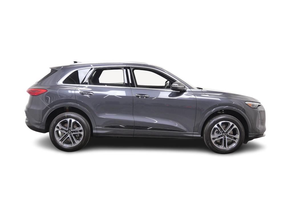 Thumbnail: 2026 Audi Q5 - 10