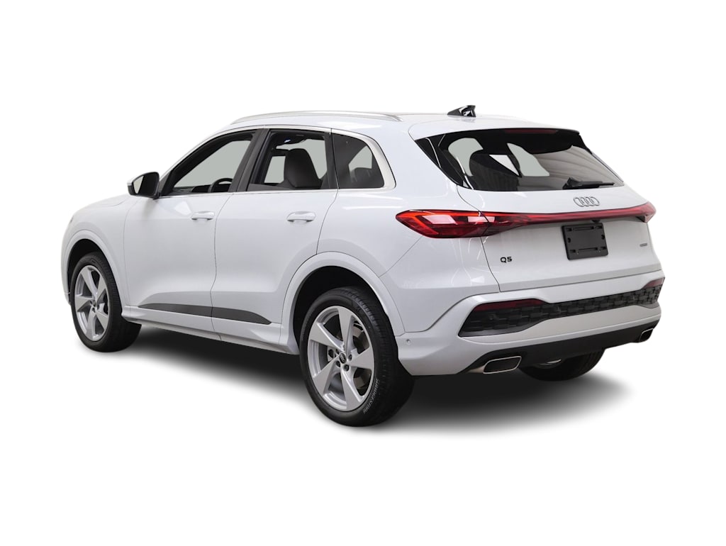 Thumbnail: 2025 Audi Q5 - 4