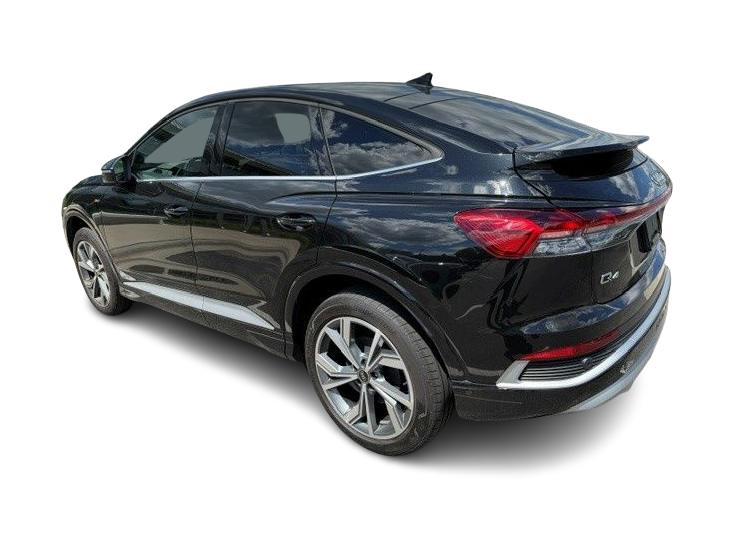 Thumbnail: 2023 Audi Q4 e-tron - 4