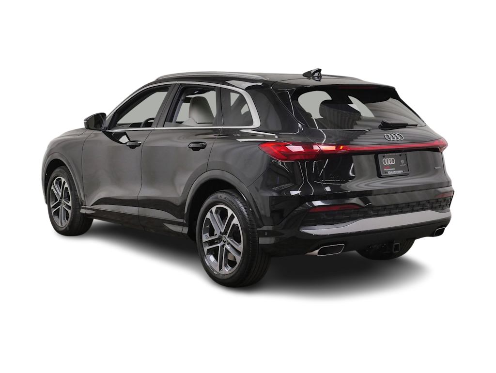Thumbnail: 2025 Audi Q5 - 4