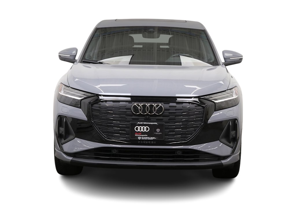 Thumbnail: 2023 Audi Q4 e-tron - 6