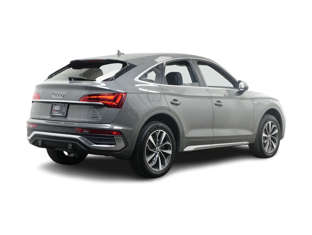 Thumbnail: 2023 Audi Q5 - 11