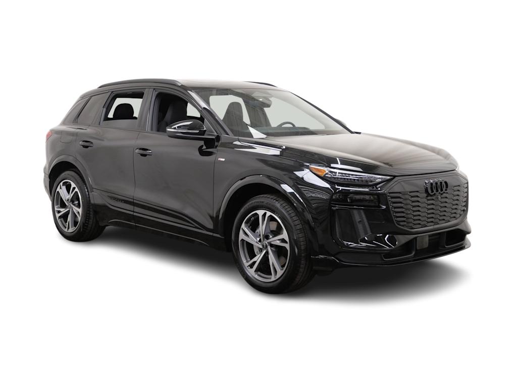 Thumbnail: 2027 Audi Q6 e-tron - 10