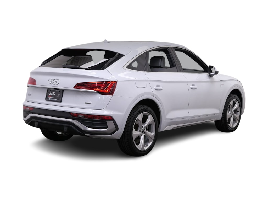 Thumbnail: 2023 Audi Q5 - 11
