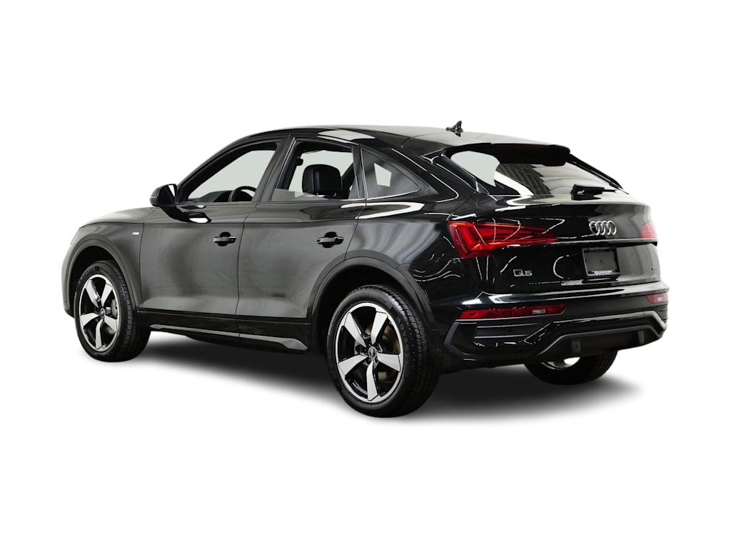 Thumbnail: 2023 Audi Q5 - 4