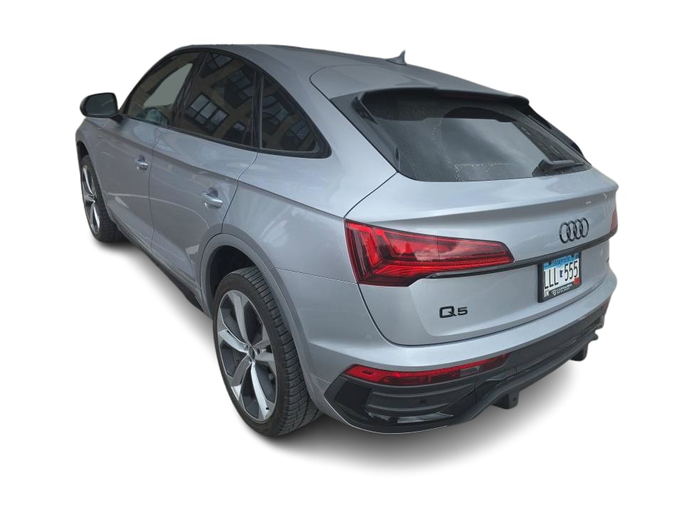 Thumbnail: 2023 Audi Q5 - 4