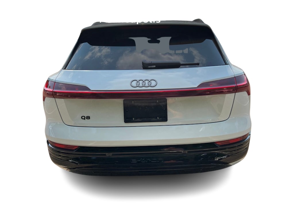 Thumbnail: 2024 Audi Q8 e-tron - 5