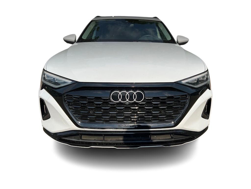Thumbnail: 2024 Audi Q8 e-tron - 6