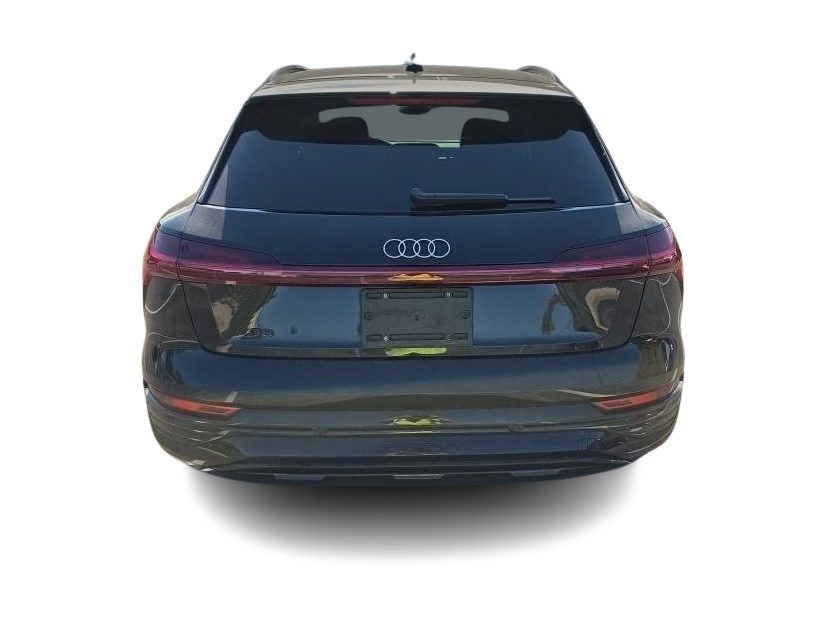 Thumbnail: 2024 Audi Q8 e-tron - 5