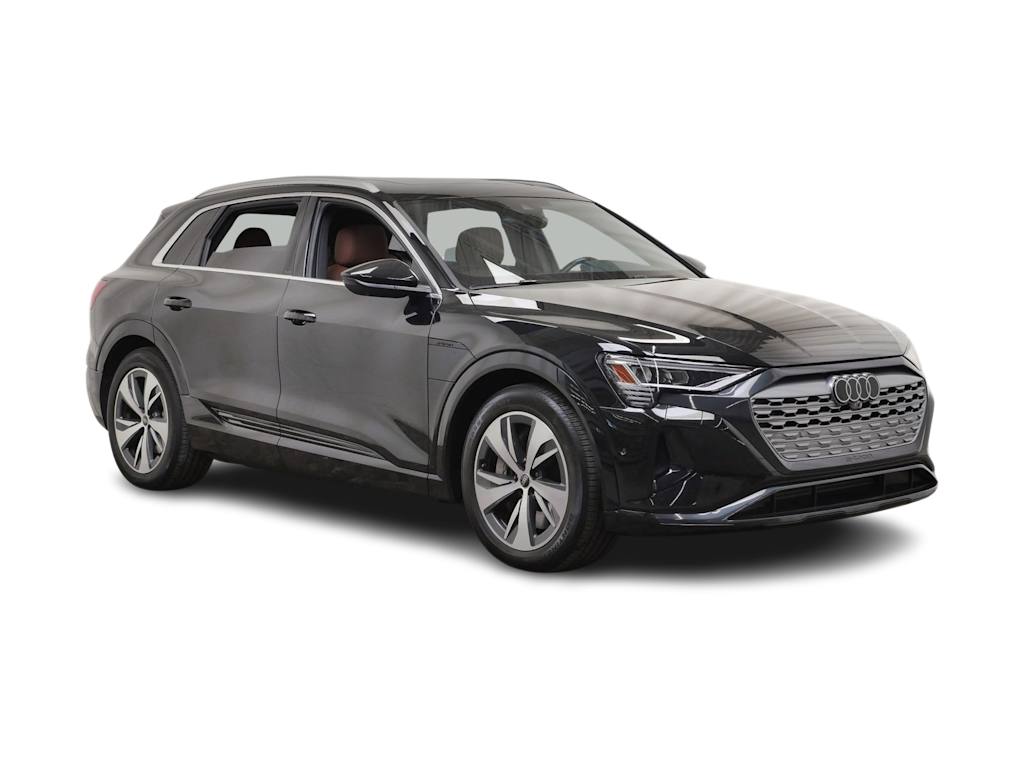 Thumbnail: 2024 Audi Q8 e-tron - 14