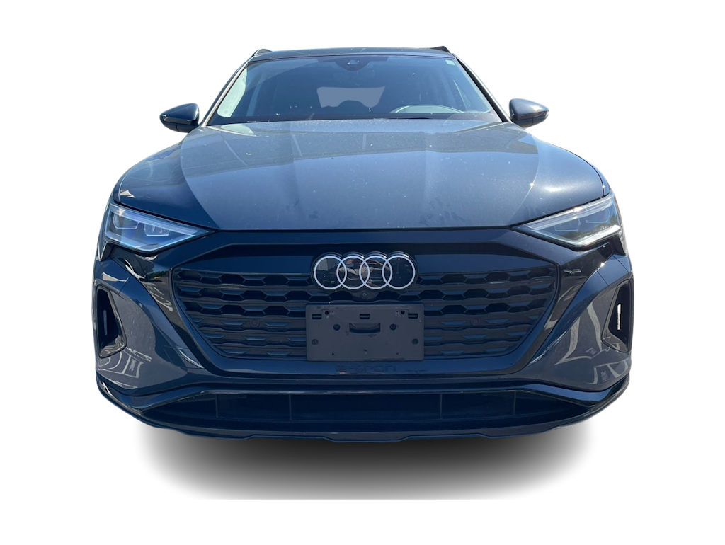 Thumbnail: 2024 Audi Q8 e-tron - 3