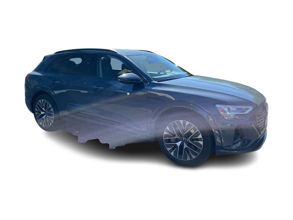 Thumbnail: 2024 Audi Q8 e-tron - 7