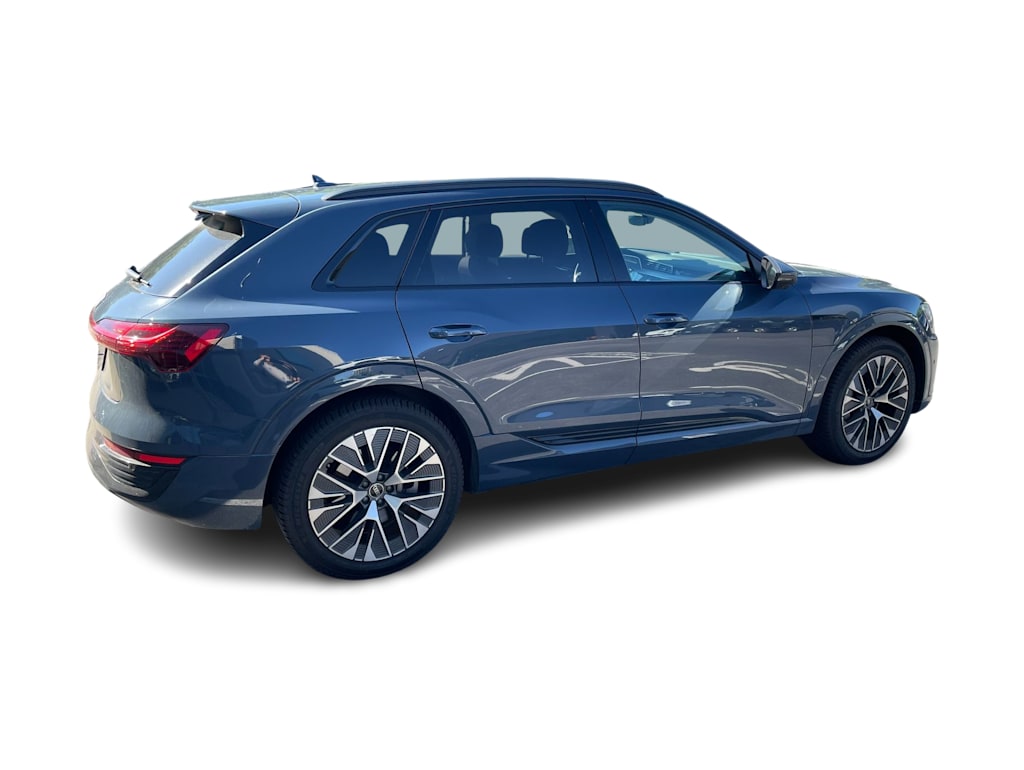 Thumbnail: 2024 Audi Q8 e-tron - 8