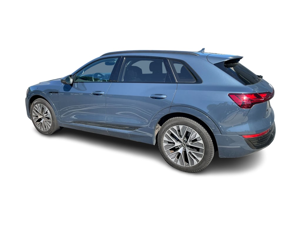 Thumbnail: 2024 Audi Q8 e-tron - 2