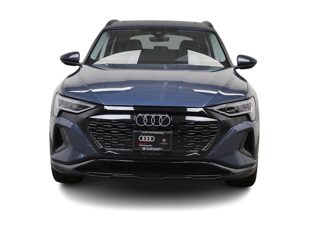 Thumbnail: 2024 Audi Q8 e-tron - 15