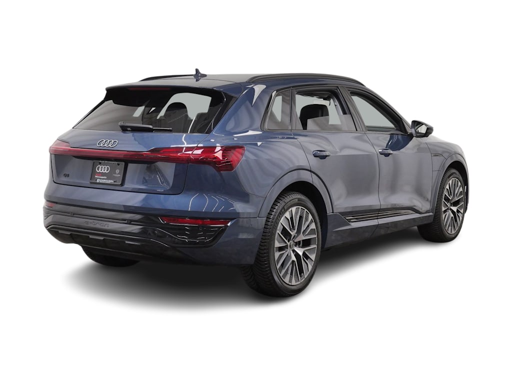 Thumbnail: 2024 Audi Q8 e-tron - 12