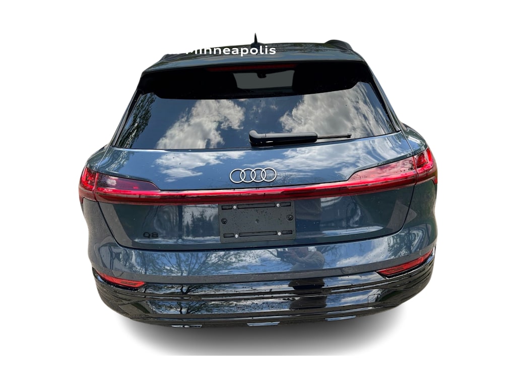 Thumbnail: 2024 Audi Q8 e-tron - 4