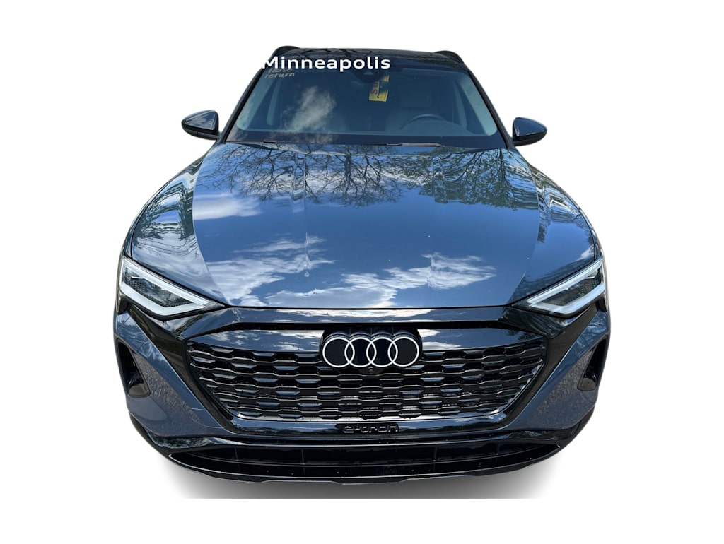 Thumbnail: 2024 Audi Q8 e-tron - 5