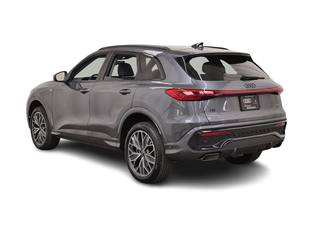 Thumbnail: 2026 Audi Q5 - 4