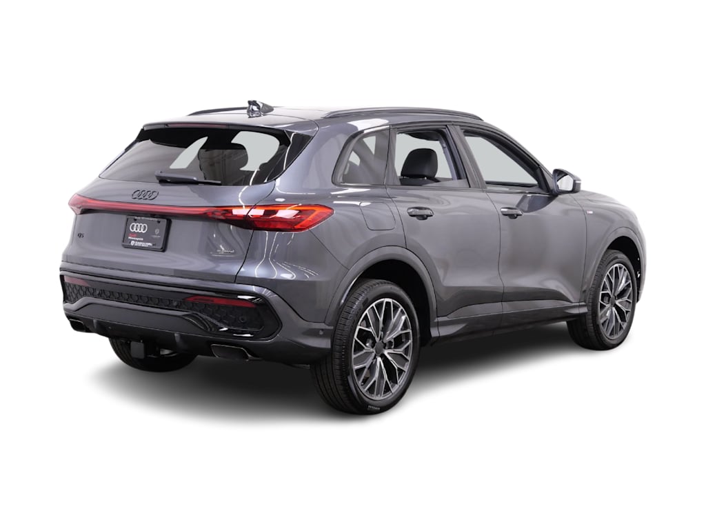 Thumbnail: 2026 Audi Q5 - 9