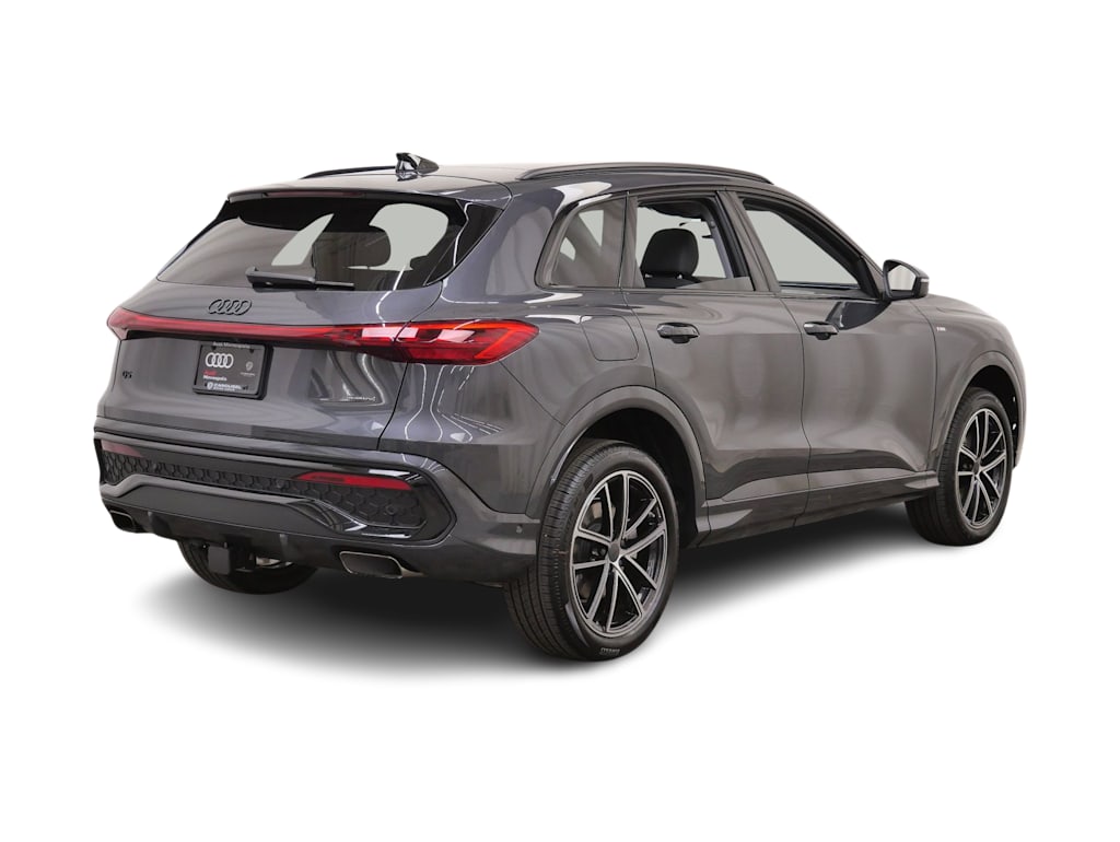 Thumbnail: 2026 Audi Q5 - 8