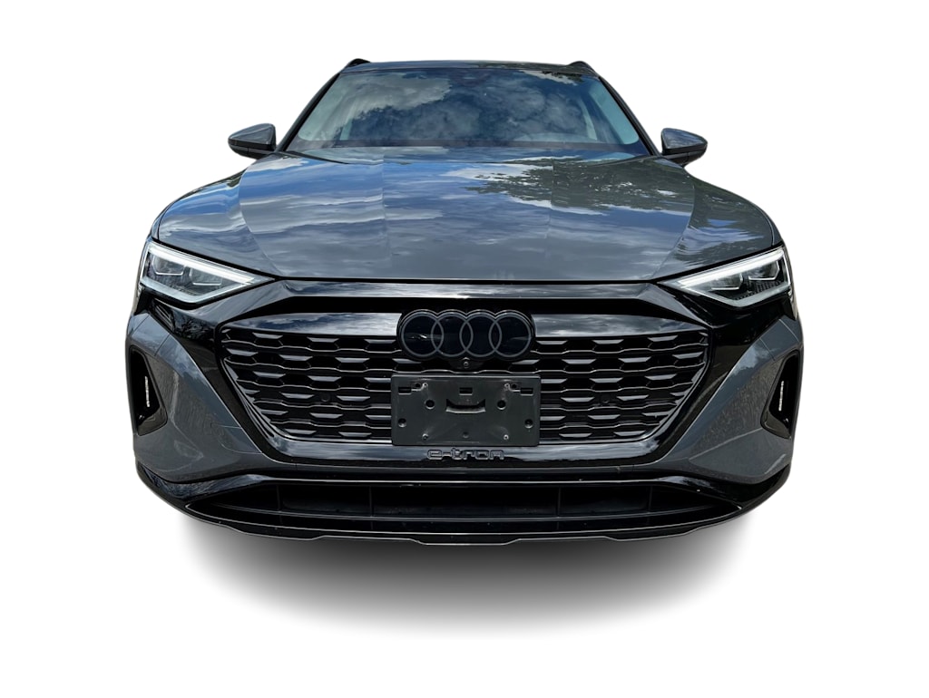 Thumbnail: 2024 Audi Q8 e-tron - 5
