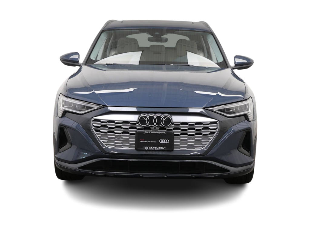 Thumbnail: 2024 Audi Q8 e-tron - 15