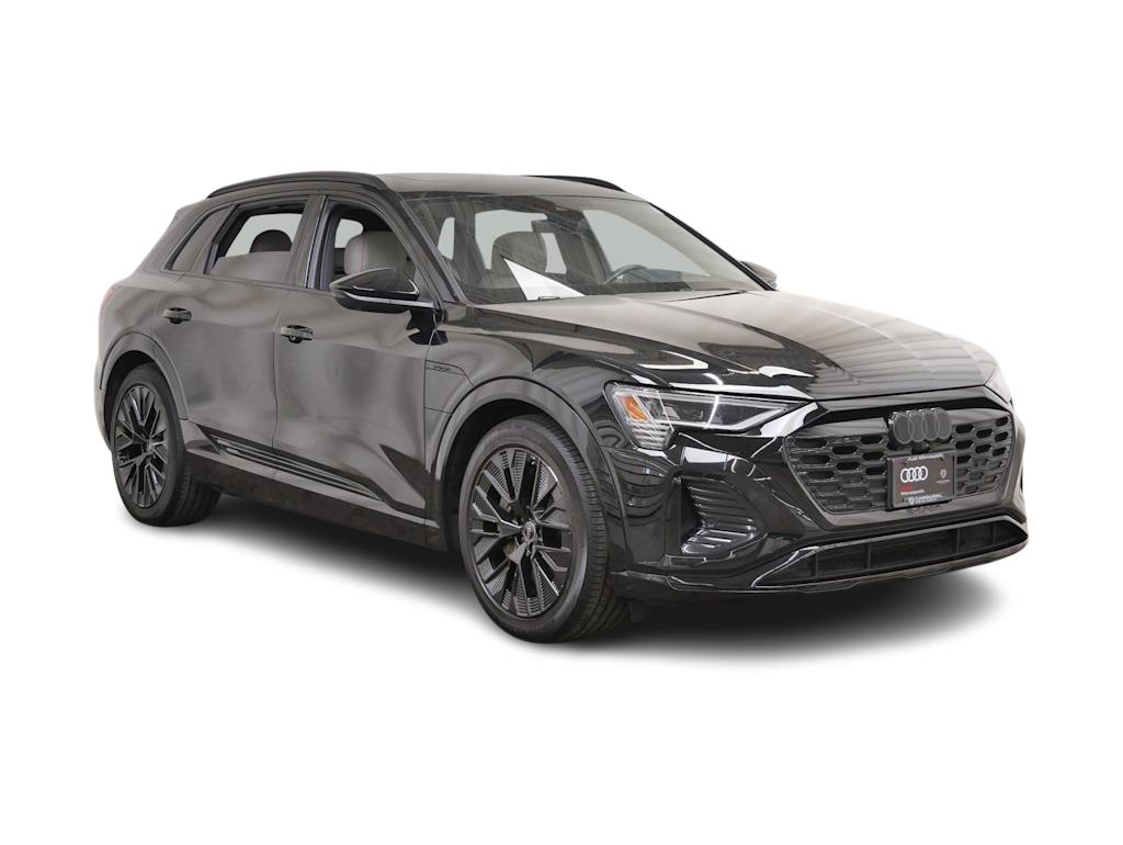 Thumbnail: 2024 Audi Q8 e-tron - 14