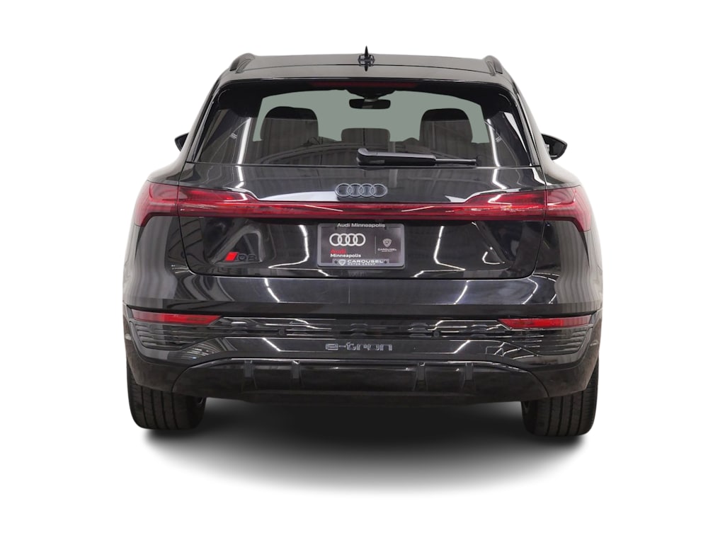 Thumbnail: 2024 Audi Q8 e-tron - 5