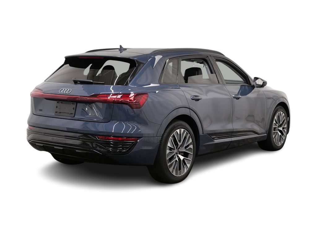 Thumbnail: 2024 Audi Q8 e-tron - 12