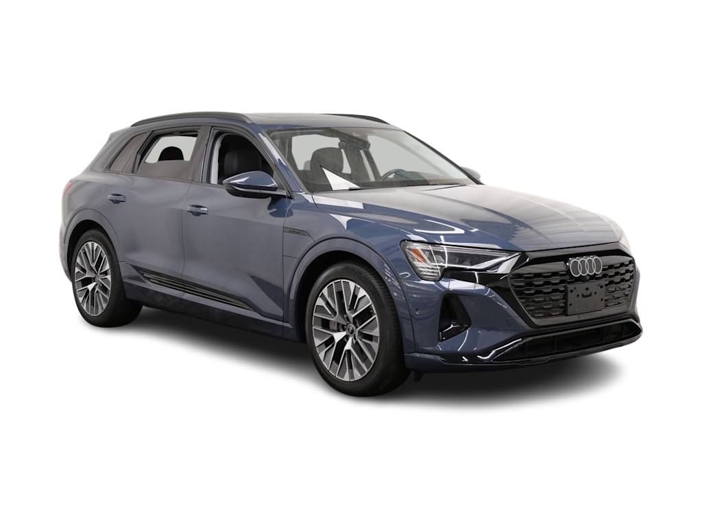 Thumbnail: 2024 Audi Q8 e-tron - 14